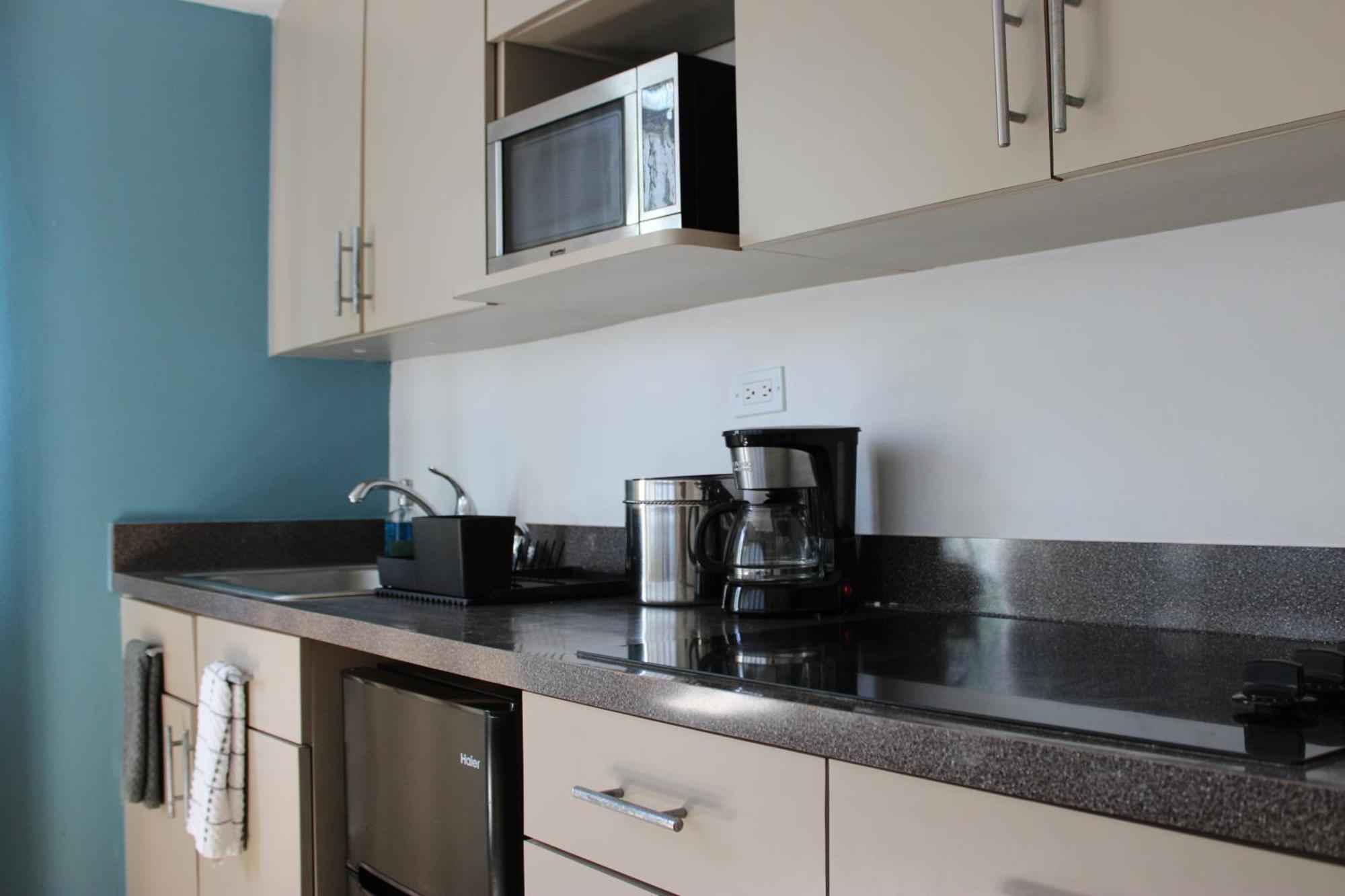 Numero Uno Beach Apartments San Juan Extérieur photo
