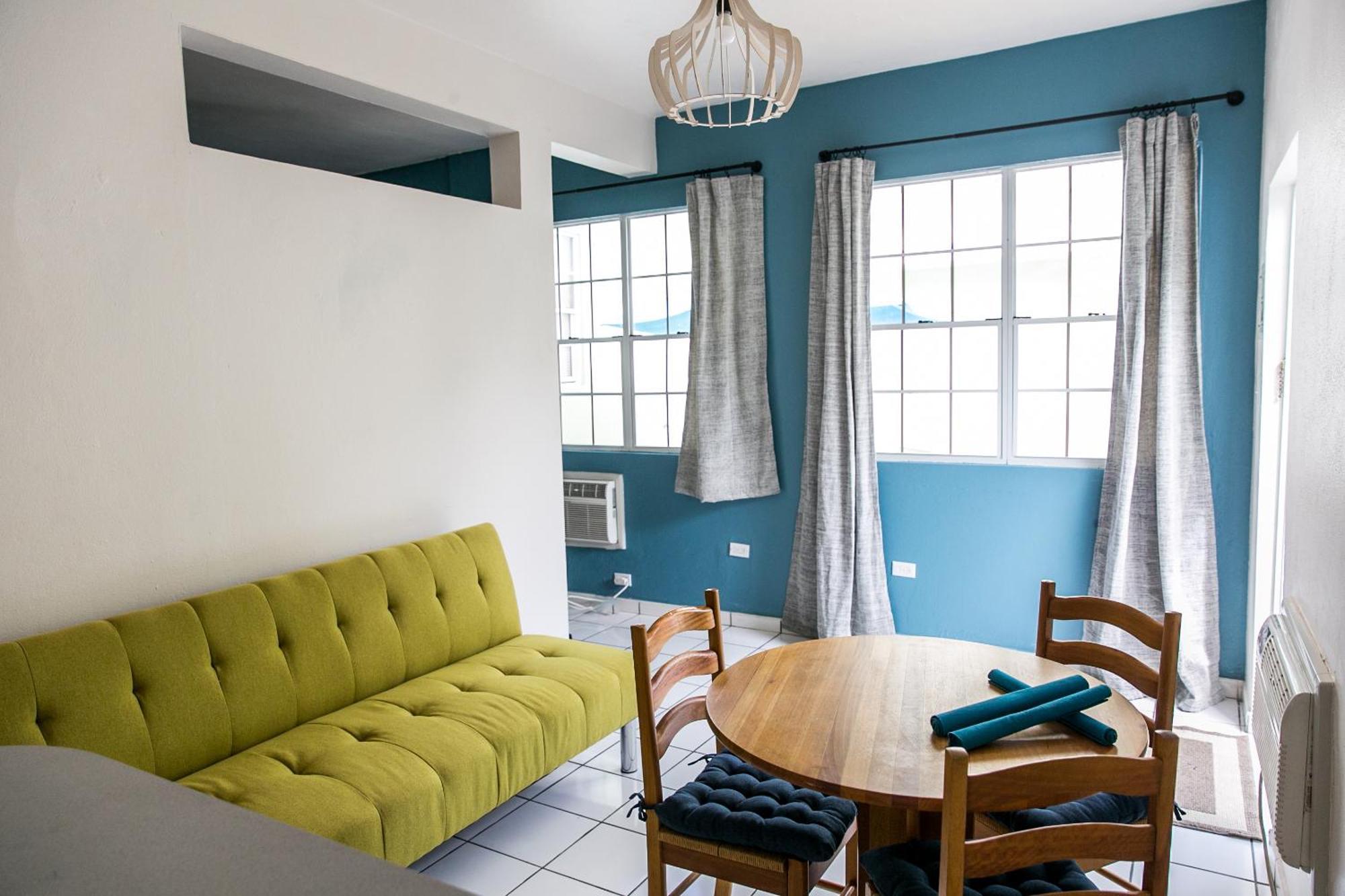 Numero Uno Beach Apartments San Juan Extérieur photo